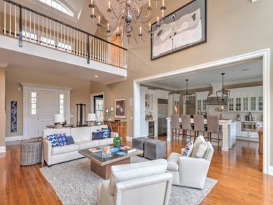 Posh Five Bedrooms Residence in The Hamptons Posh Five Bedrooms Residence in The Hamptons